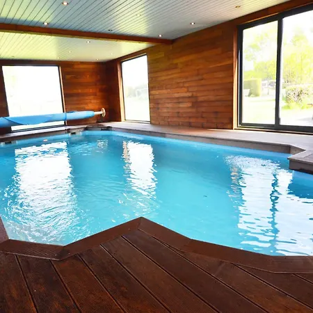Villa With Pool, Cleaning Included