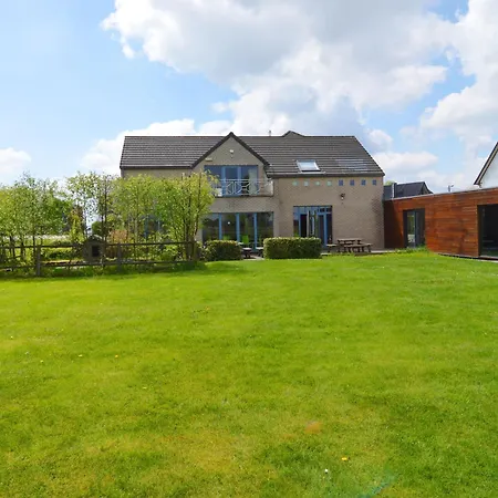 With Pool, Cleaning Included Villa